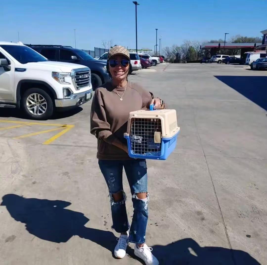 Family with chihuahua
